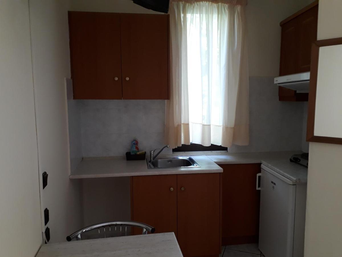 Studios Souropanis Kamena Vourla Buitenkant foto